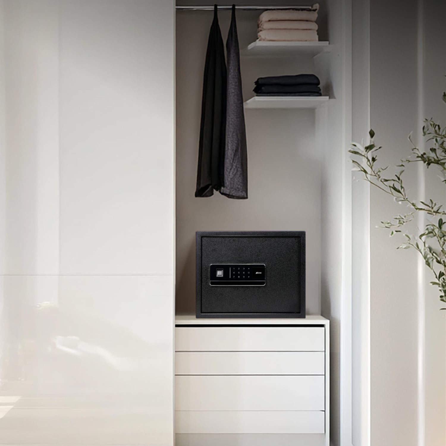 Ozone 30 Litres Wi-Fi Safe Locker