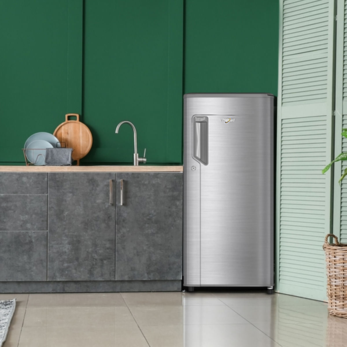 Whirlpool refrigerator 