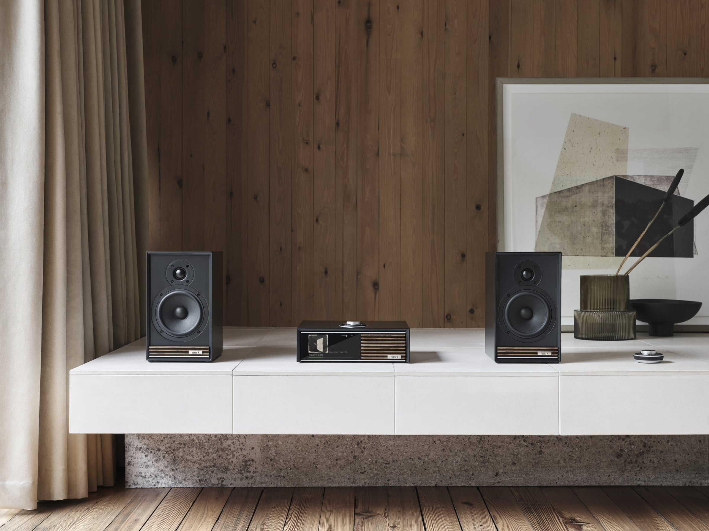 #Color_Satin Charcoal lacquer Ruark Sabre-R Bookshelf Speakers